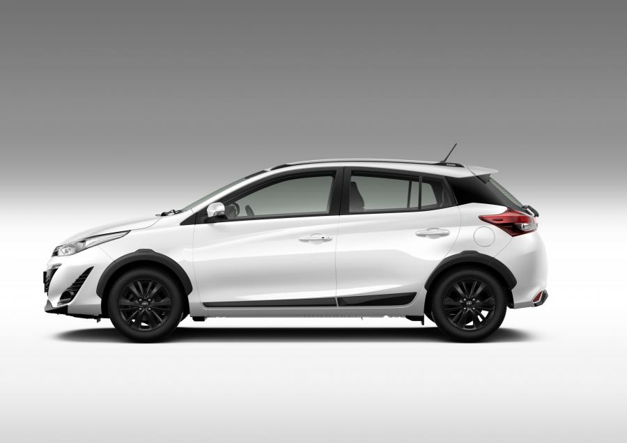  Toyota Yaris X-Way 2018 года  (LA) (фото 2 из 3)